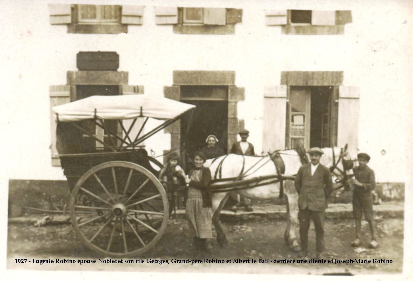 1927 Georges et Eugenie Noblet Louis Robino et Albert Le Bail