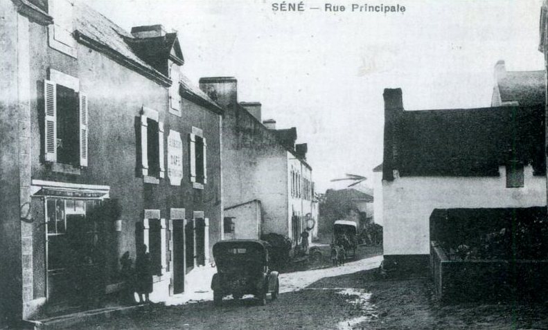 De la Rue Principale à la Place de la Mairie